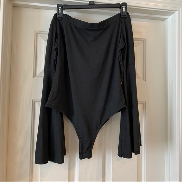 ❤️LAST 3X NEW Fashion Nova Ellie Black Off Shoulder Bodysuit - Picture 5 of 11